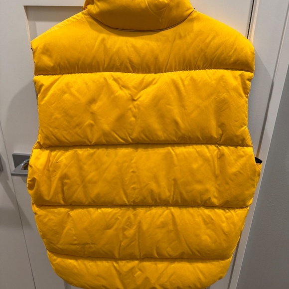 FOG- London Fog, yellow puffer vest, Size Small - Picture 3 of 3